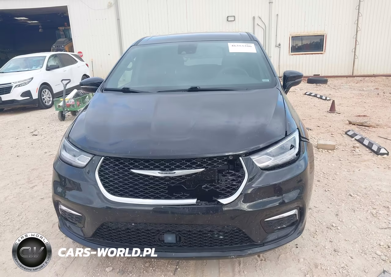 2025 Chrysler Pacifica Select VIN:2C4RC1BG2SR531773 - 12