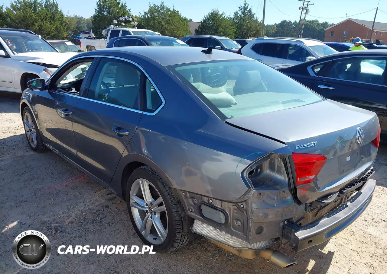 2014 Volkswagen Passat 2.5L Se VIN:1VWBH7A32EC011880 - 3