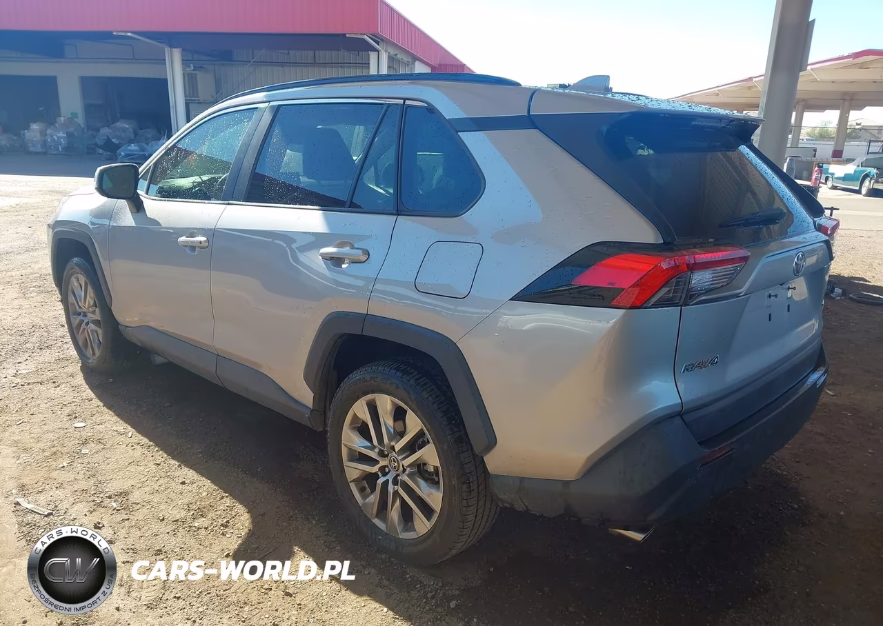 2020 Toyota Rav4 Xle Premium VIN:2T3C1RFV7LC048548 - 3