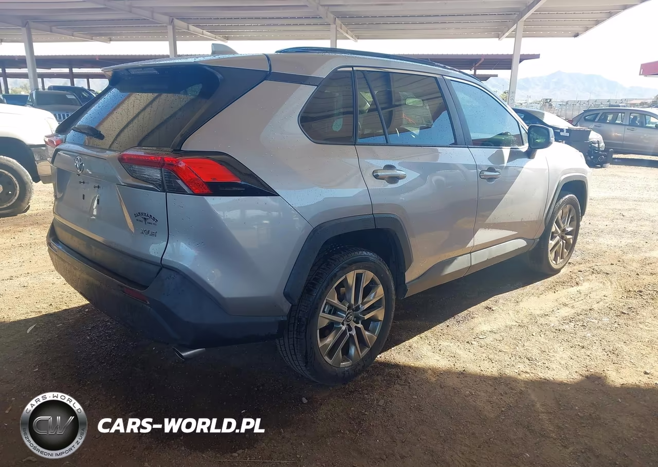 2020 Toyota Rav4 Xle Premium VIN:2T3C1RFV7LC048548 - 4