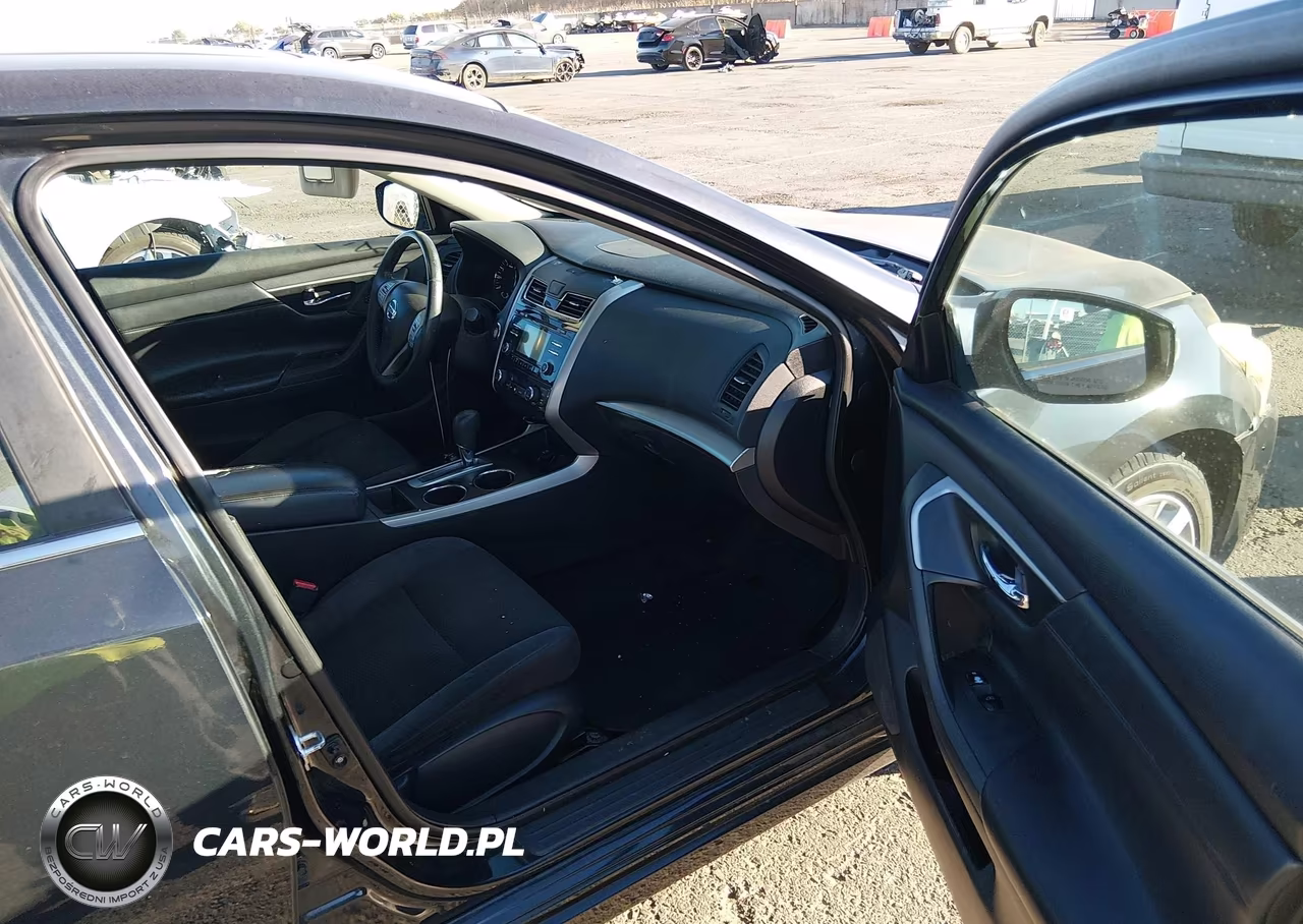 2015 Nissan Altima 2.5 VIN:1N4AL3AP8FC259308 - 5