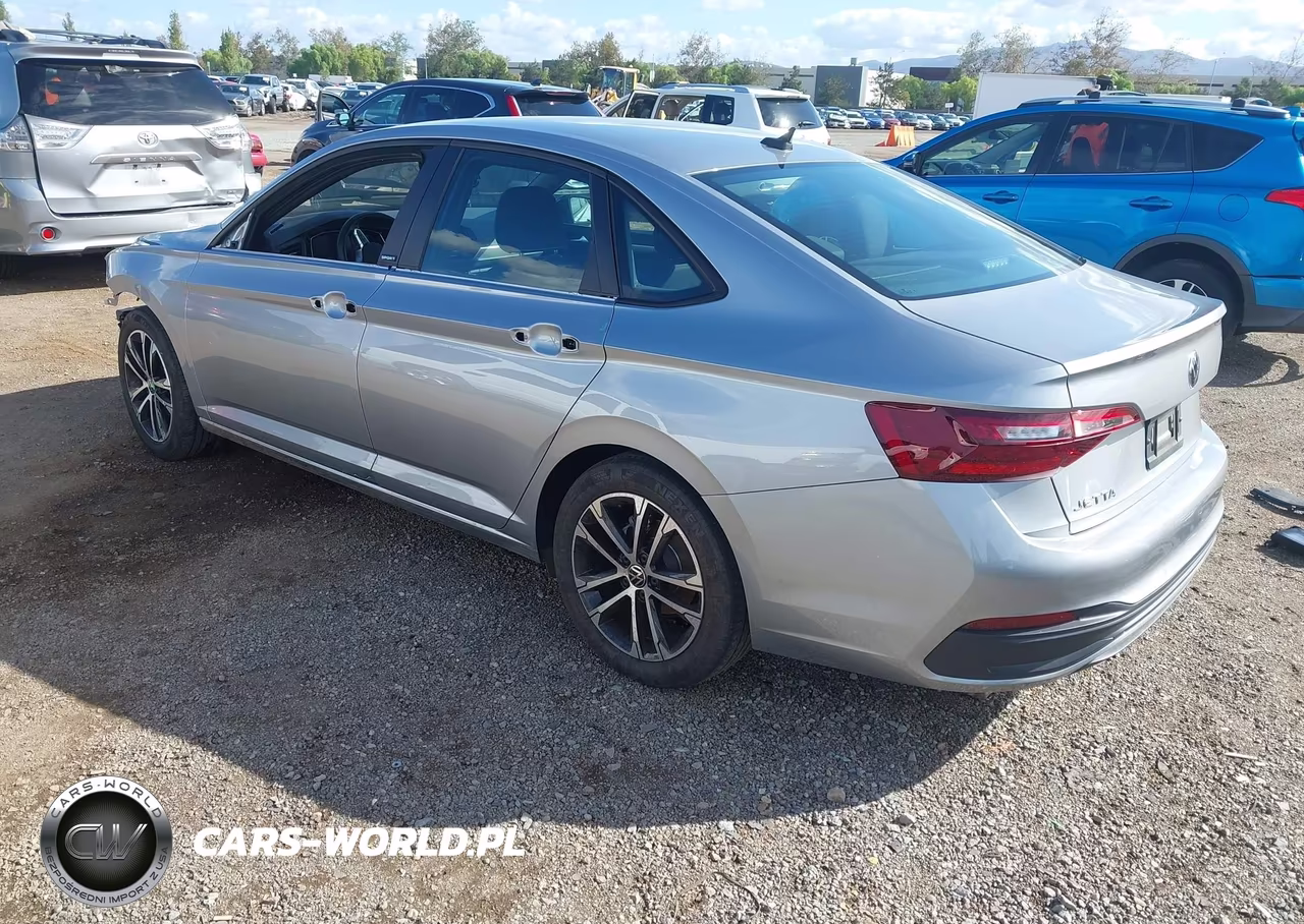 2024 Volkswagen Jetta 1.5T Sport VIN:3VWBM7BU8RM005797 - 3