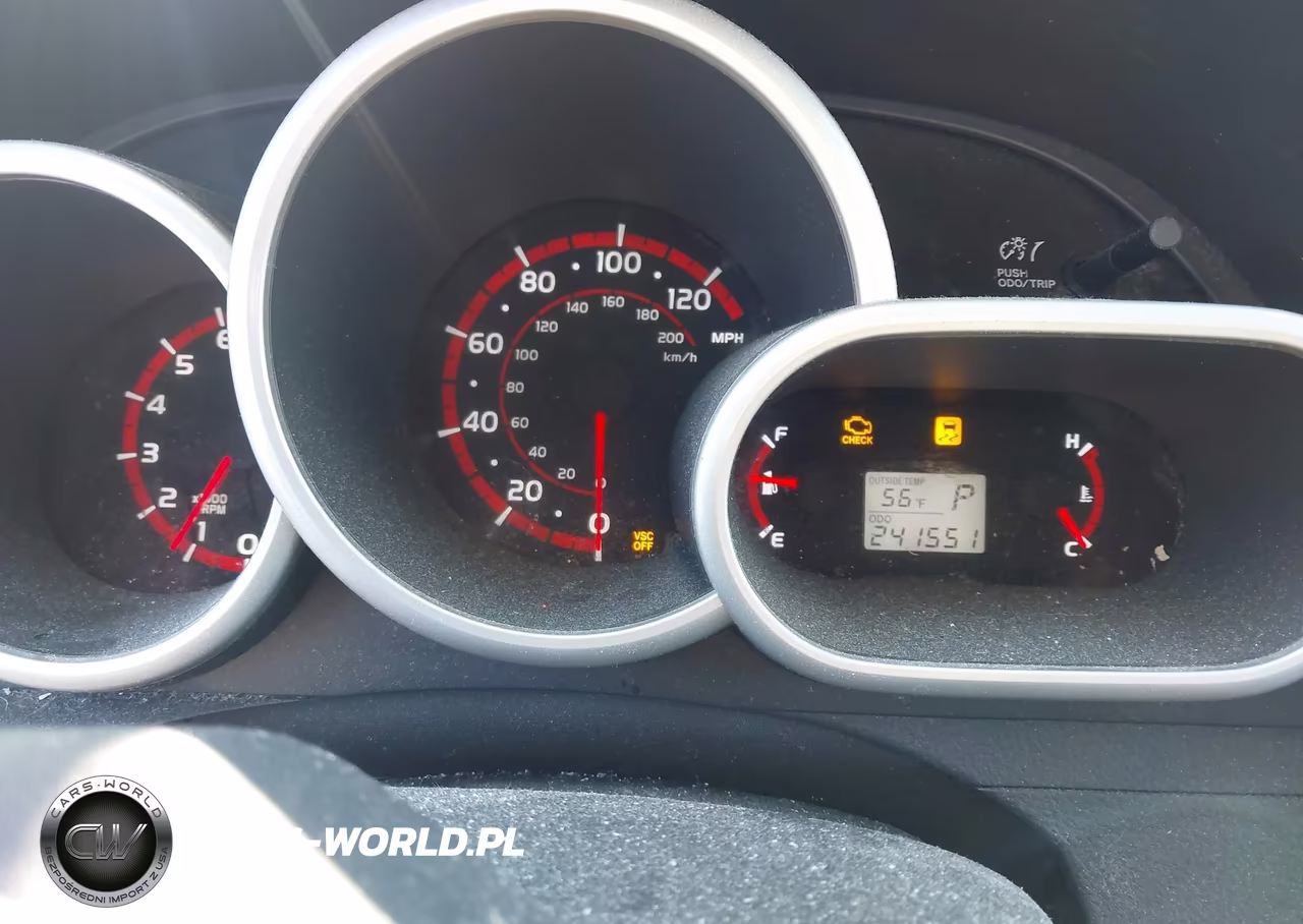 2010 Pontiac Vibe VIN:5Y2SP6E86AZ403631 - 7