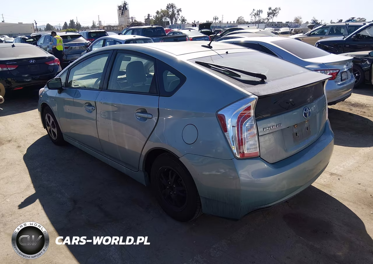 2015 Toyota Prius Three VIN:JTDKN3DU3F1907059 - 3