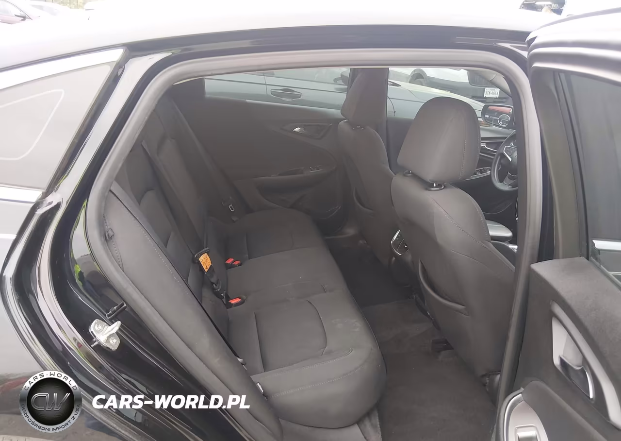 2019 Chevrolet Malibu Lt VIN:1G1ZD5ST7KF162460 - 8