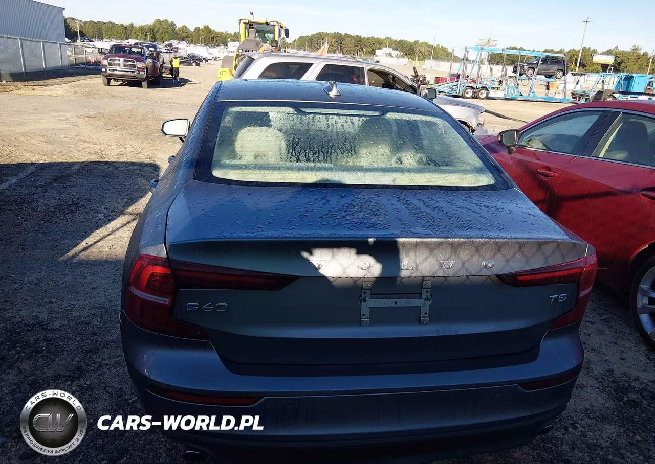 2021 Volvo S60 T5 Momentum VIN:7JR102FK7MG102581 - 16