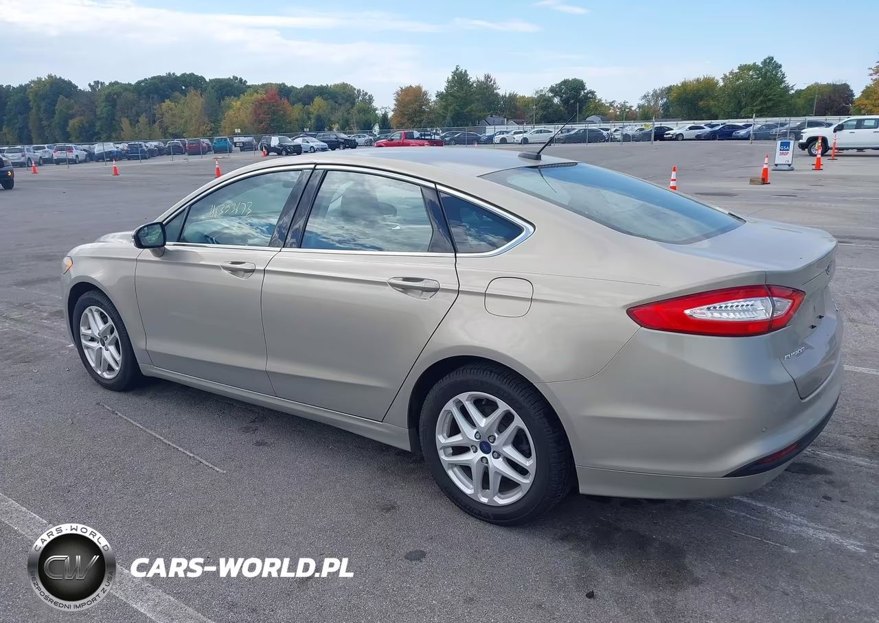 2015 Ford Fusion Se VIN:3FA6P0HD5FR204935 - 3