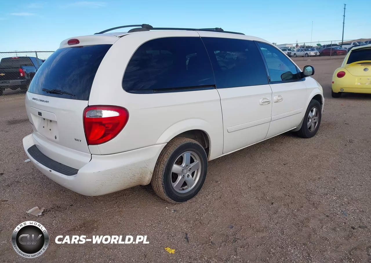 2007 Dodge Grand Caravan Sxt VIN:2D4GP44L67R217593 - 4