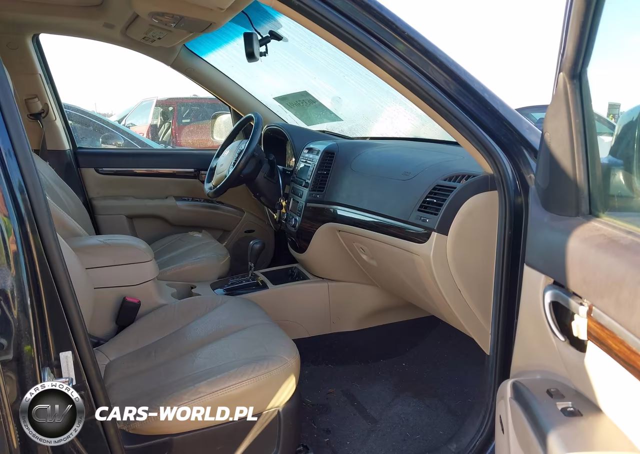 2012 Hyundai Grand Santa Fe VIN:5XYZK4AG6BG006144 - 5