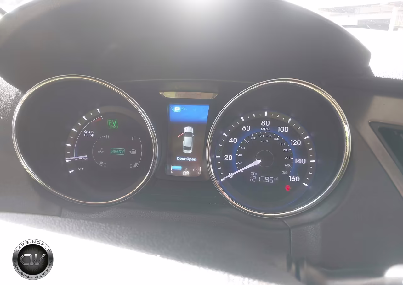 2014 Hyundai Sonata Hybrid Limited VIN:KMHEC4A49EA106823 - 7