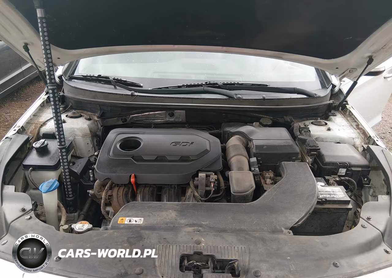2015 Hyundai Sonata Limited VIN:5NPE34AF3FH063919 - 10