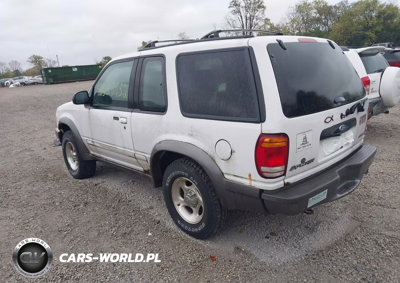 1999 Ford Explorer Sport VIN:1FMZU24E5XUA69679 - 3