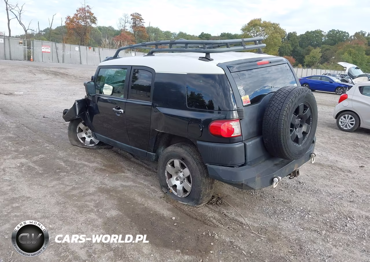 2007 Toyota Fj Cruiser VIN:JTEBU11F570022880 - 3