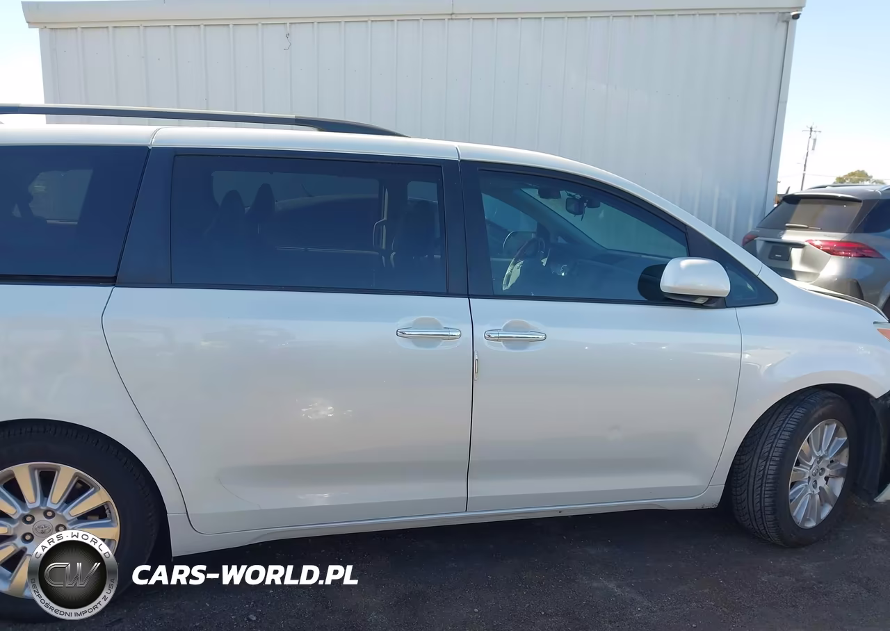 2011 Toyota Sienna Limited V6 VIN:5TDYK3DC8BS037963 - 14