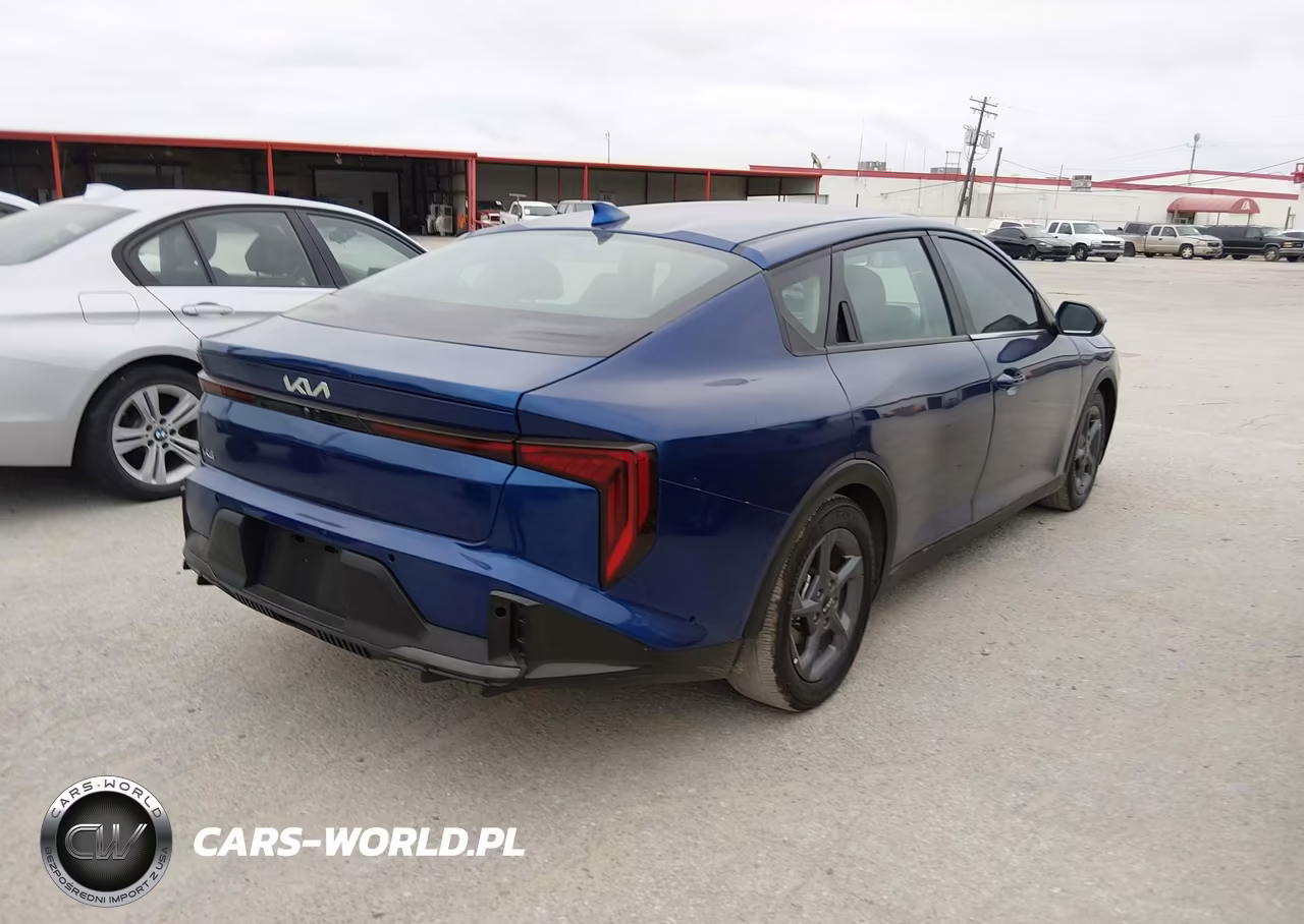 2025 Kia K4 Lxs VIN:3KPFT4DEXSE171699 - 4