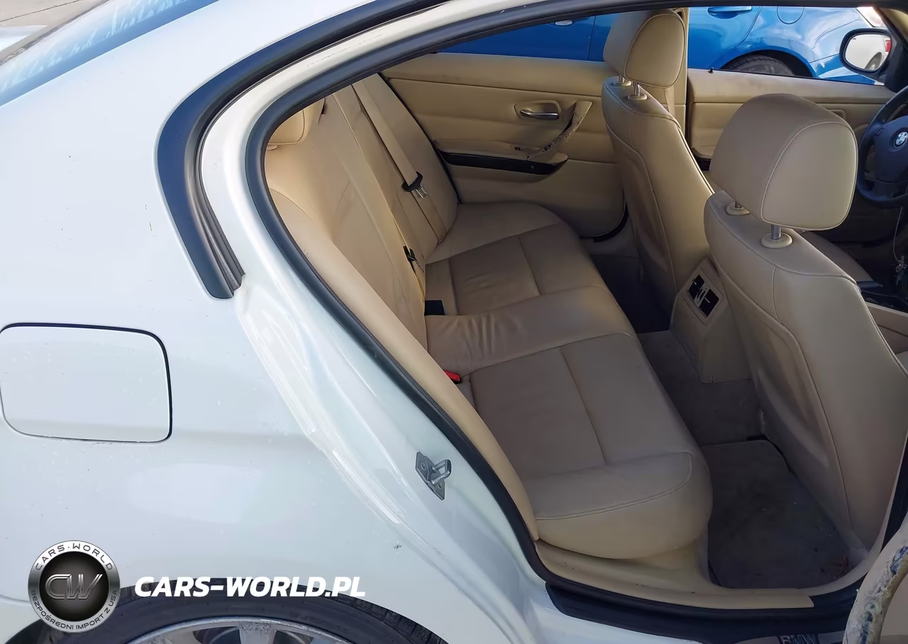 2011 BMW 328I VIN:WBAPH7G55BNM59318 - 8