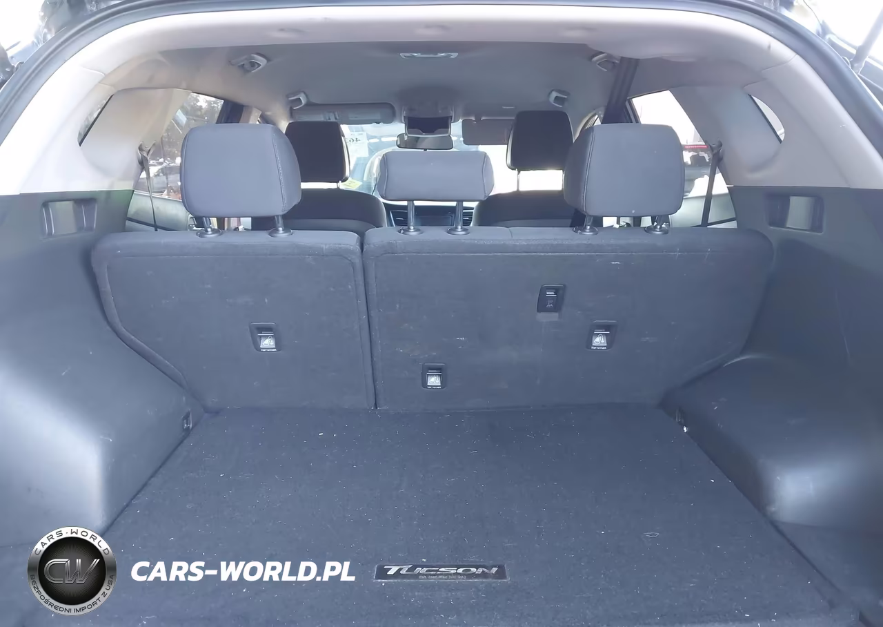 2017 Hyundai Tucson Se VIN:KM8J3CA46HU511274 - 17