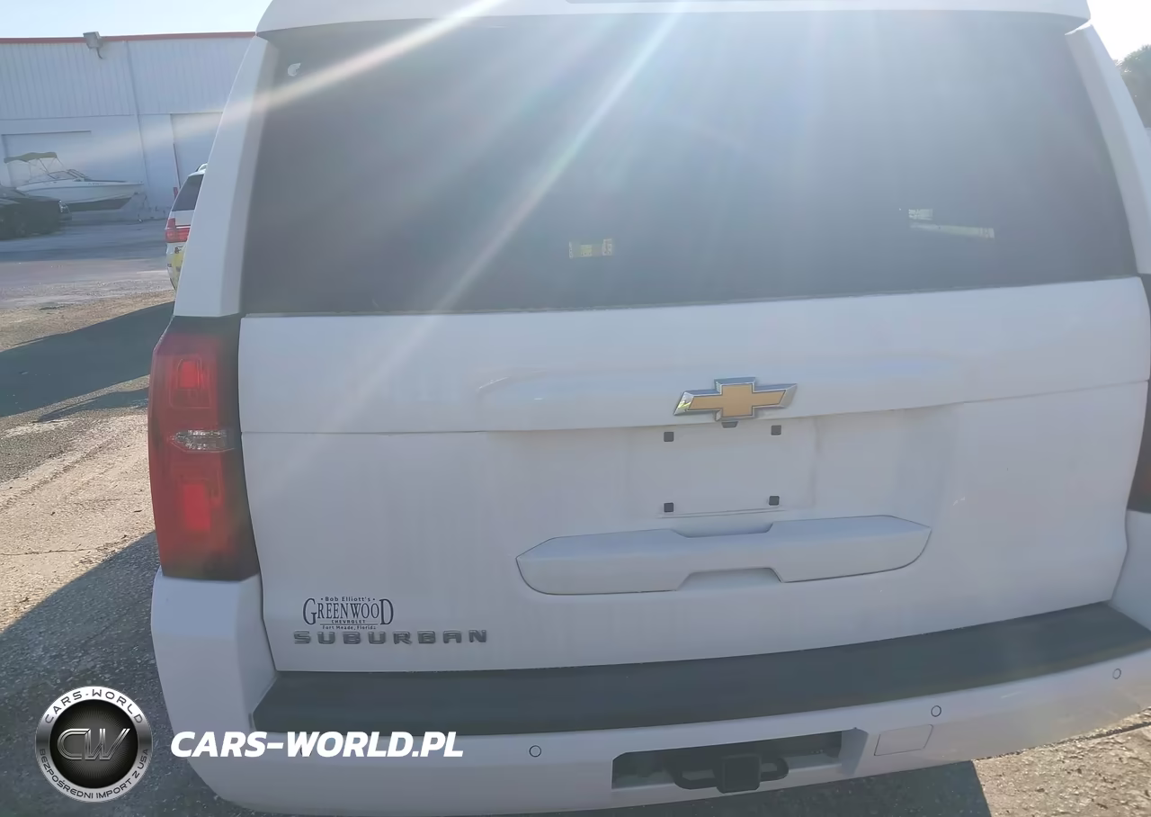 2019 Chevrolet Suburban Ls VIN:1GNSKGKC4KR220380 - 16