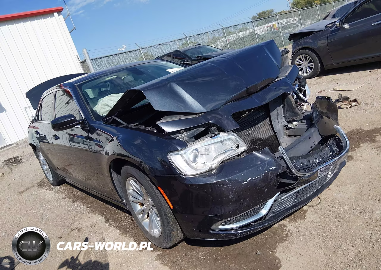 2017 Chrysler 300 Limited