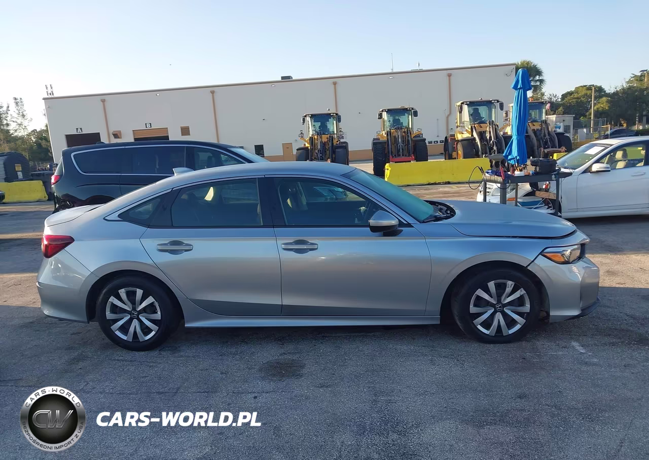 2025 Honda Civic Lx VIN:2HGFE2F22SH596597 - 13