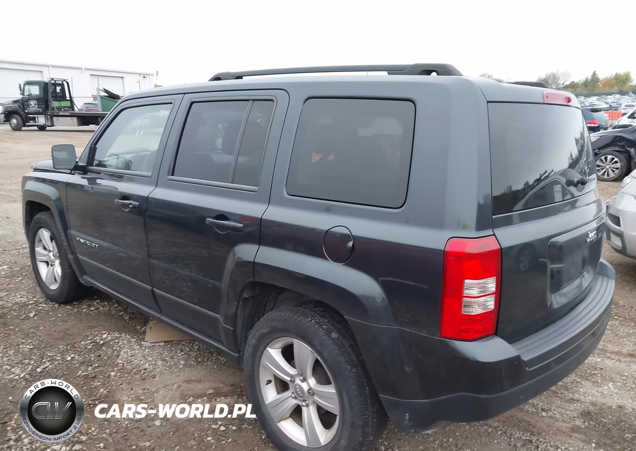 2014 Jeep Patriot Sport VIN:1C4NJPBB5ED645110 - 3