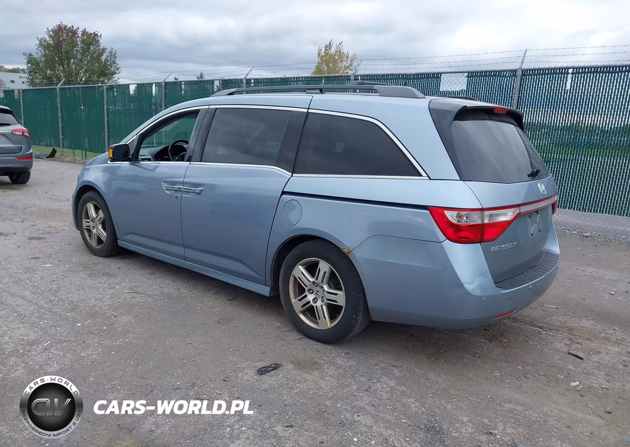 2012 Honda Odyssey Touring-Touring Elite VIN:5FNRL5H94CB145336 - 3