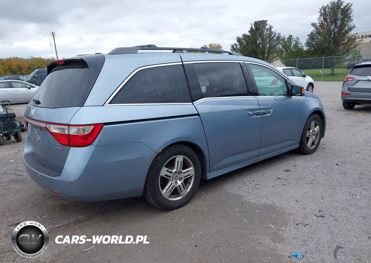 2012 Honda Odyssey Touring-Touring Elite VIN:5FNRL5H94CB145336 - 4