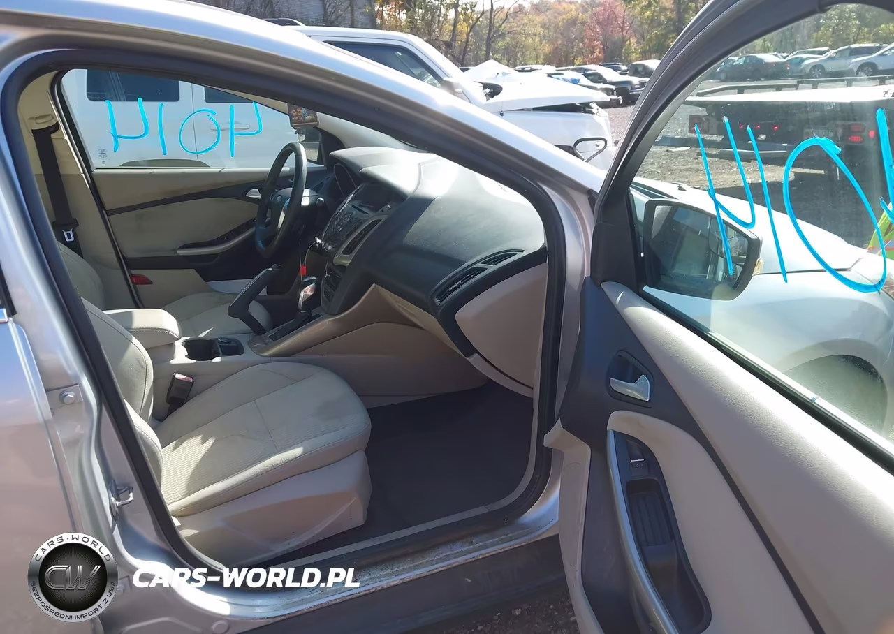 2012 Ford Focus Sel VIN:1FAHP3H22CL473753 - 5