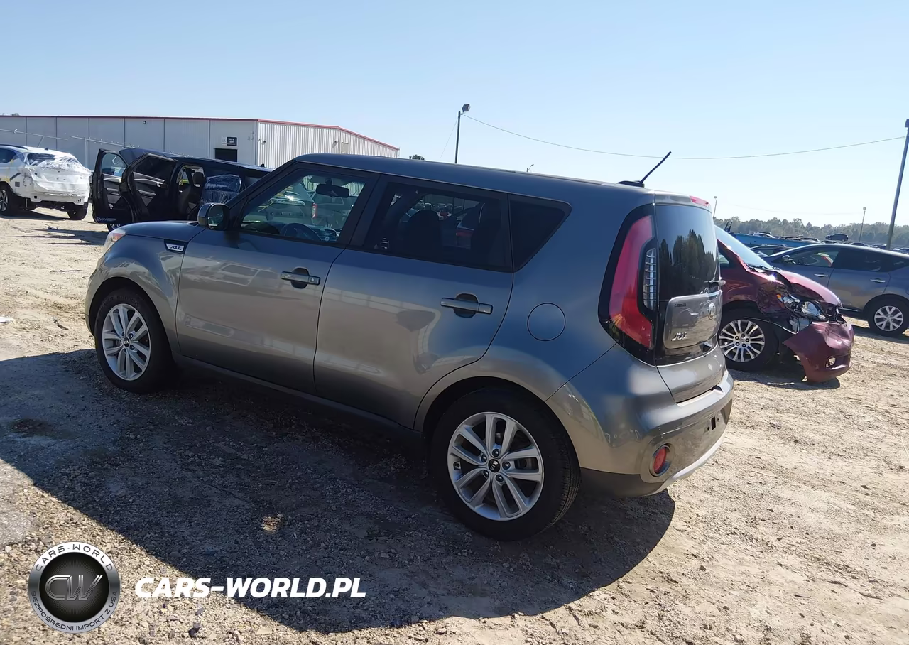 2017 Kia Soul + VIN:KNDJP3A57H7410261 - 3