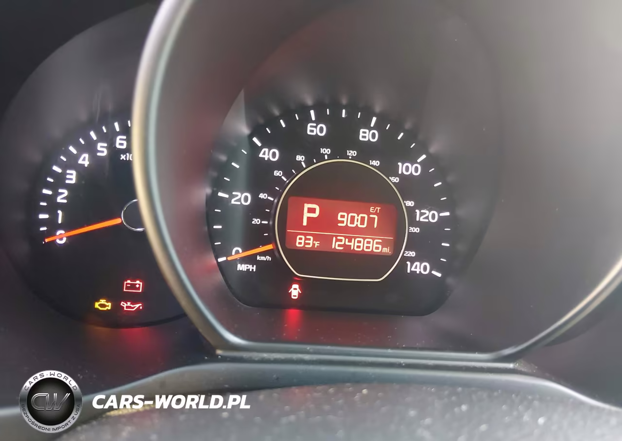 2017 Kia Soul + VIN:KNDJP3A57H7410261 - 7