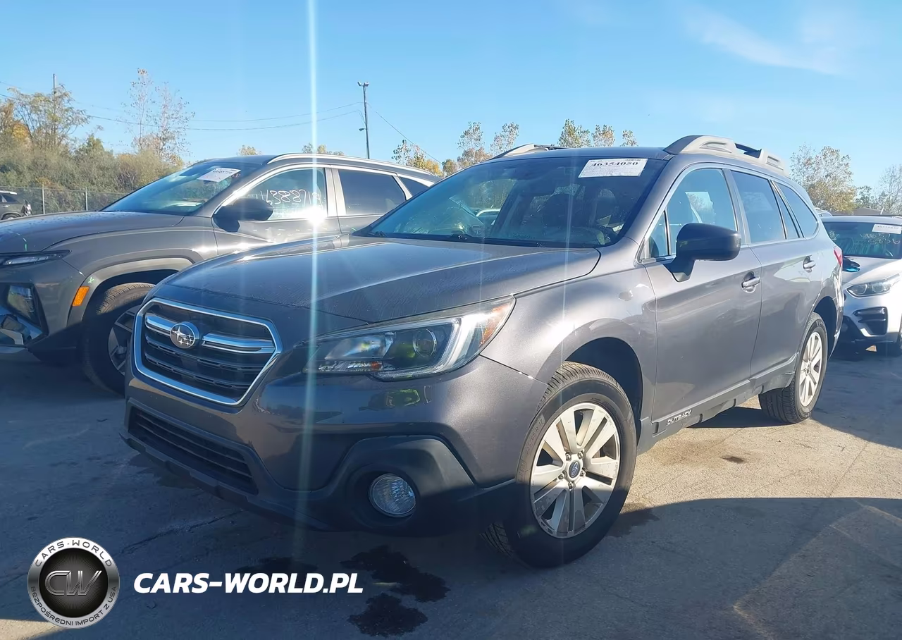 2019 Subaru Outback 2.5I Premium VIN:4S4BSAFC8K3313448 - 2
