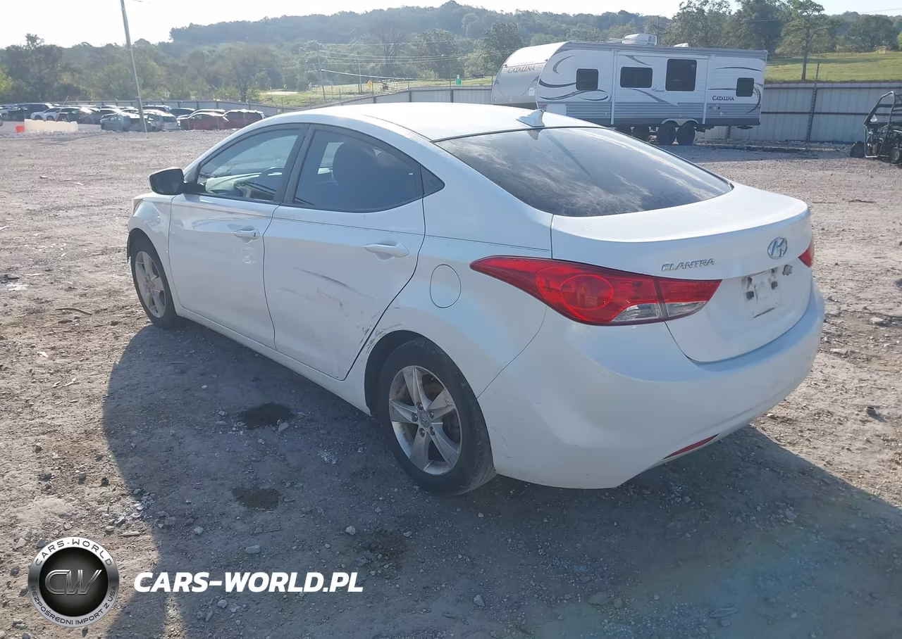 2012 Hyundai Elantra Gls VIN:5NPDH4AE4CH136862 - 3