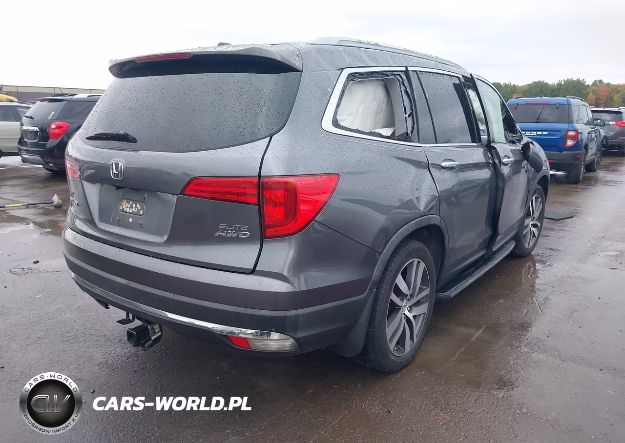 2016 Honda Pilot Elite VIN:5FNYF6H08GB016127 - 4