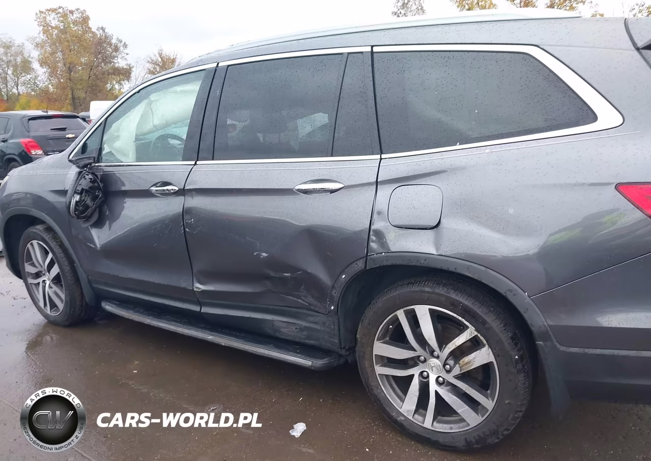 2016 Honda Pilot Elite VIN:5FNYF6H08GB016127 - 6