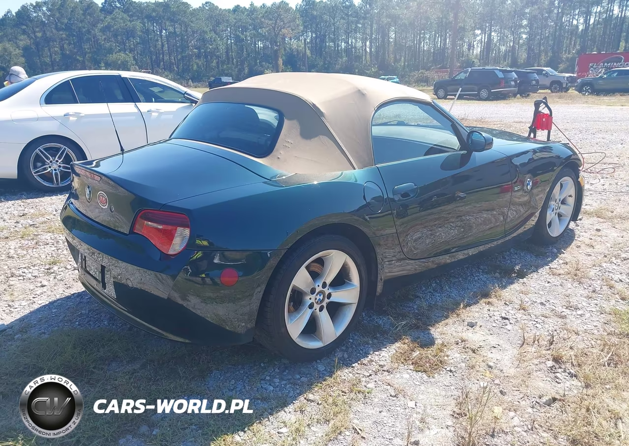 2007 BMW Z4 3.0I VIN:4USBU33577LW72811 - 4