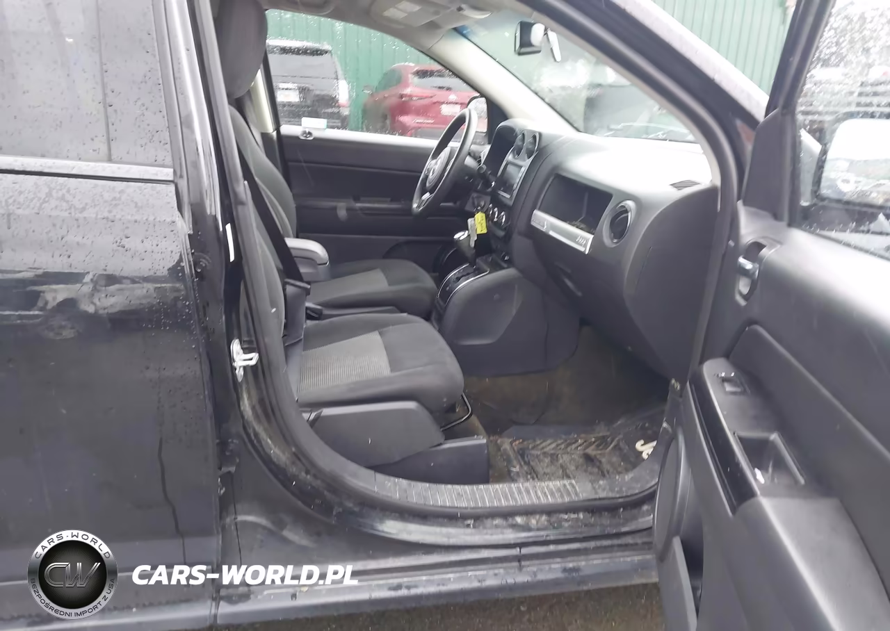 2016 Jeep Compass Sport VIN:1C4NJDBBXGD725018 - 5