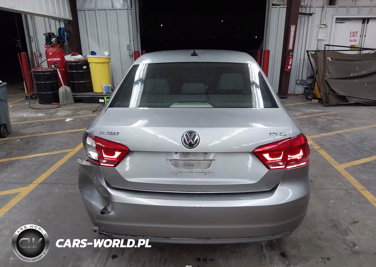 2013 Volkswagen Passat 2.0L Tdi Se VIN:1VWBN7A36DC028611 - 16
