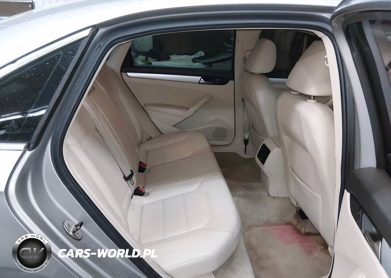 2013 Volkswagen Passat 2.0L Tdi Se VIN:1VWBN7A36DC028611 - 8