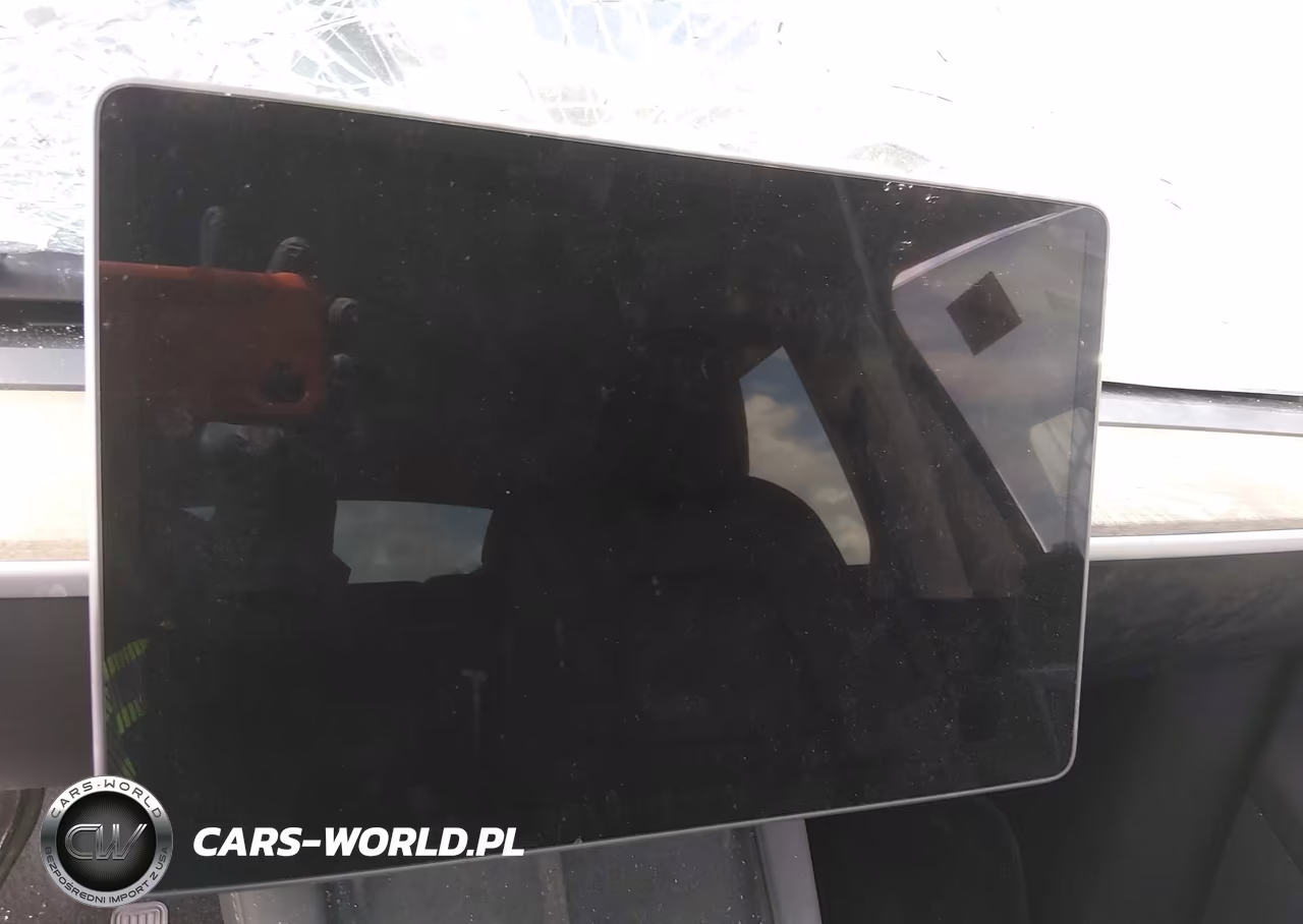 2025 Tesla Model Y Long Range Dual Motor Rear-Wheel Drive VIN:7SAYGDED6SA378815 - 19