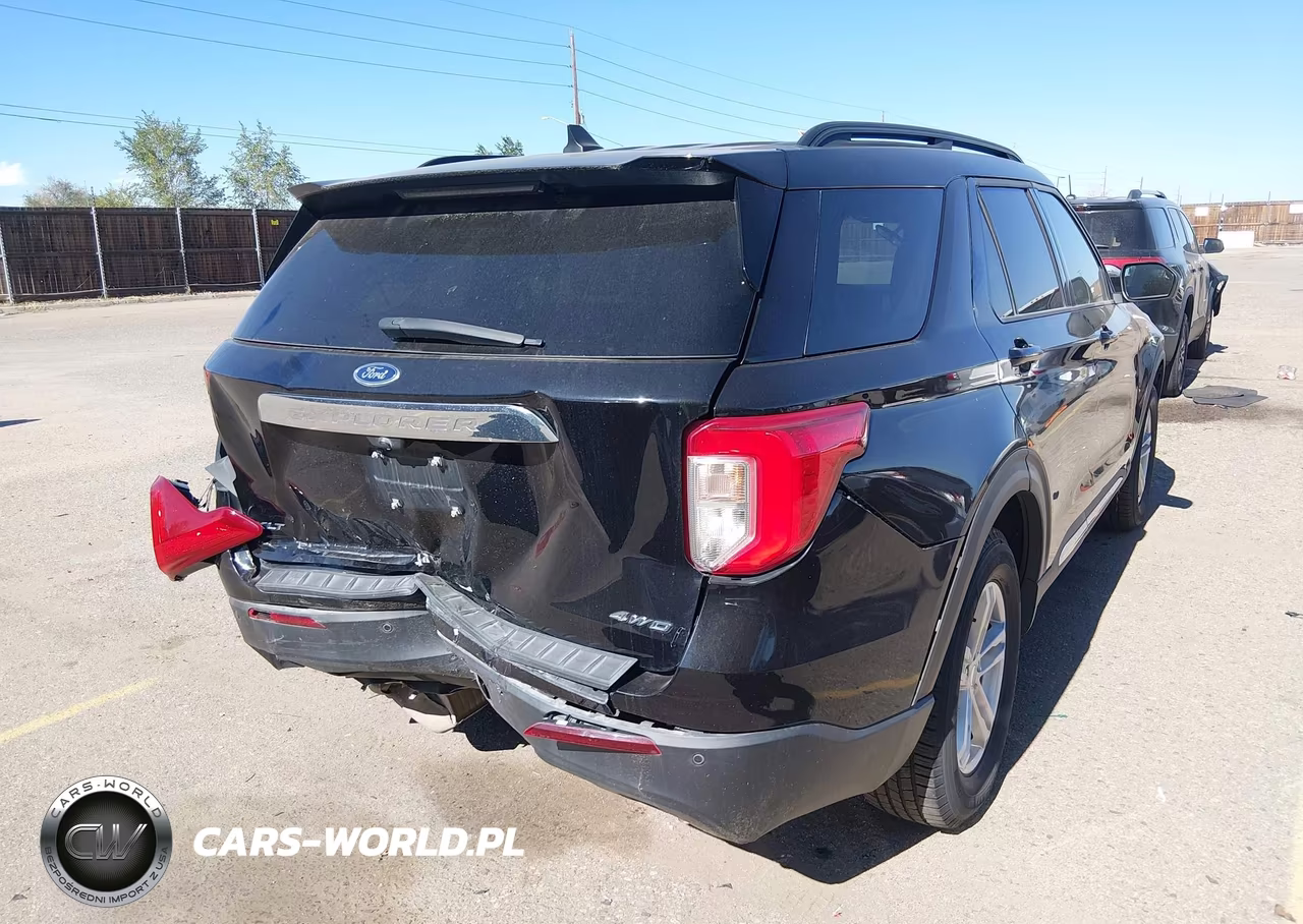 2021 Ford Explorer Xlt VIN:1FMSK8DH4MGB97412 - 4