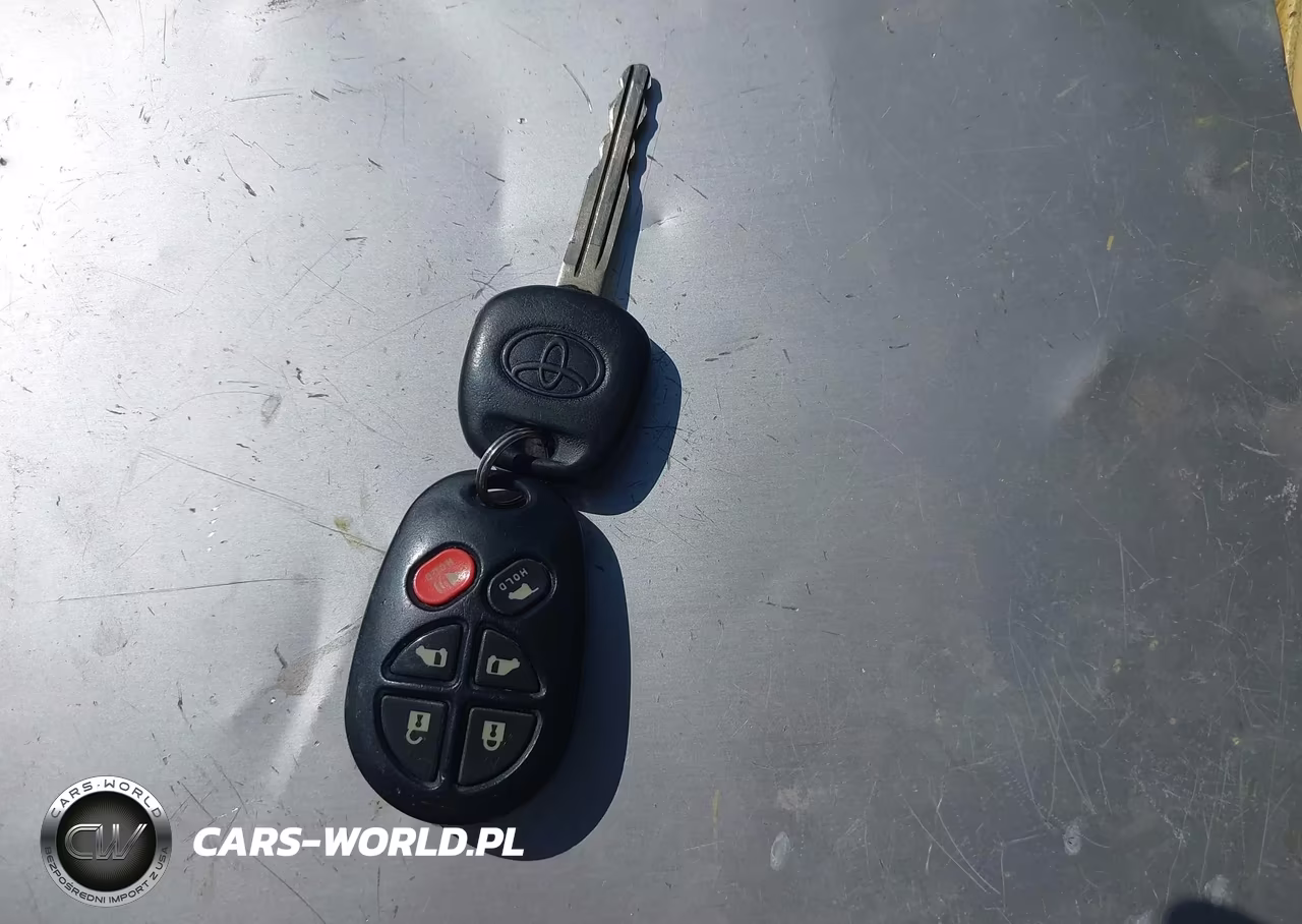 2010 Toyota Sienna Xle VIN:5TDYK4CC8AS327836 - 11
