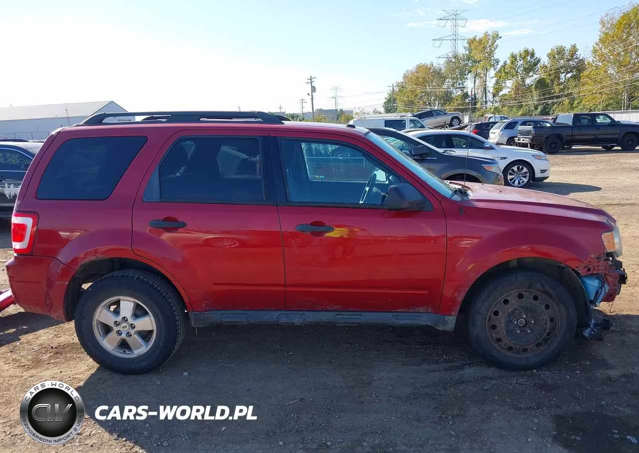 2010 Ford Escape Xlt VIN:1FMCU0D7XAKD44073 - 14