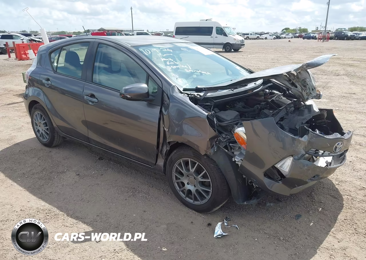 2013 Toyota Prius C One