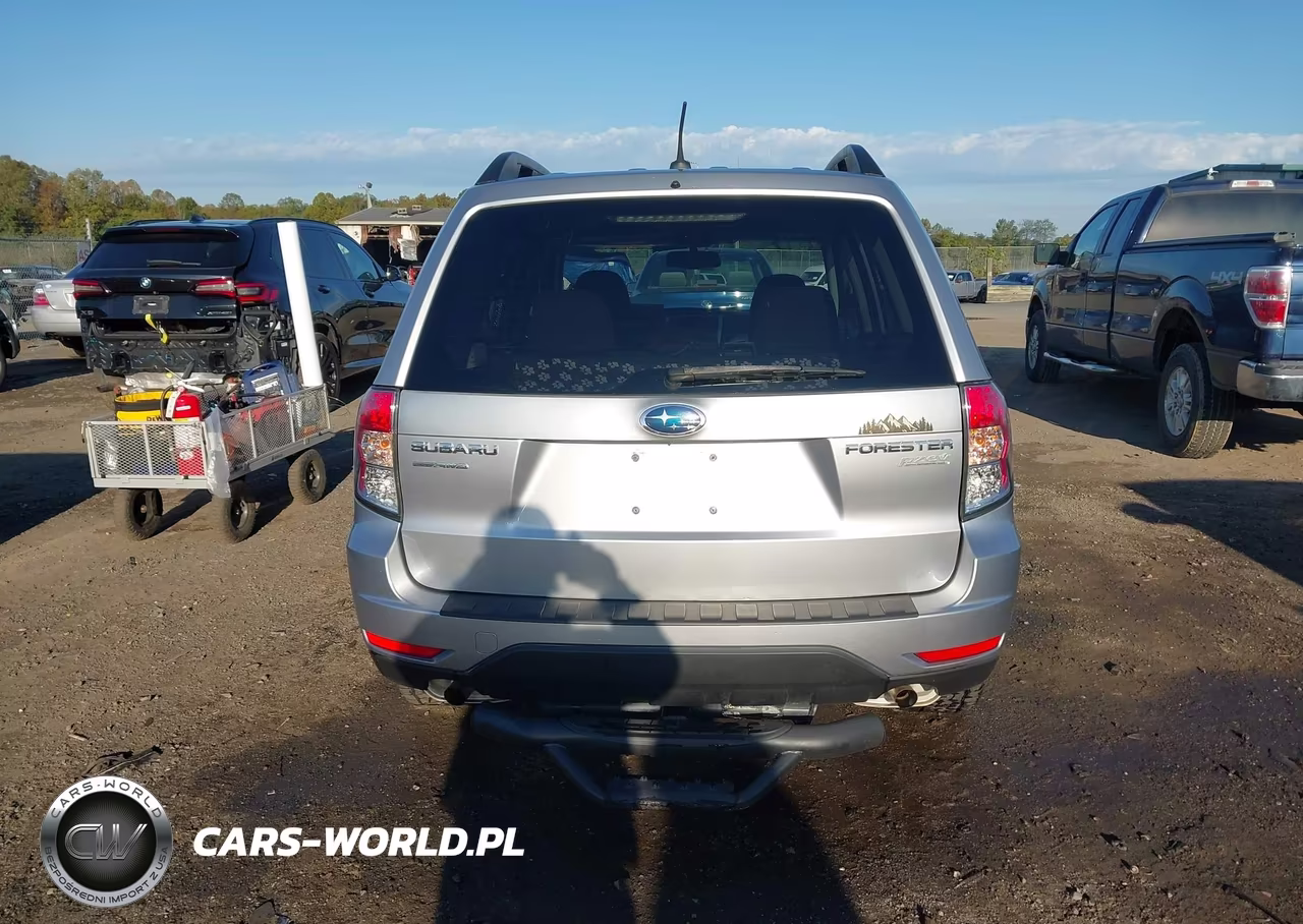 2013 Subaru Forester 2.5X Premium VIN:JF2SHADC8DH429861 - 16