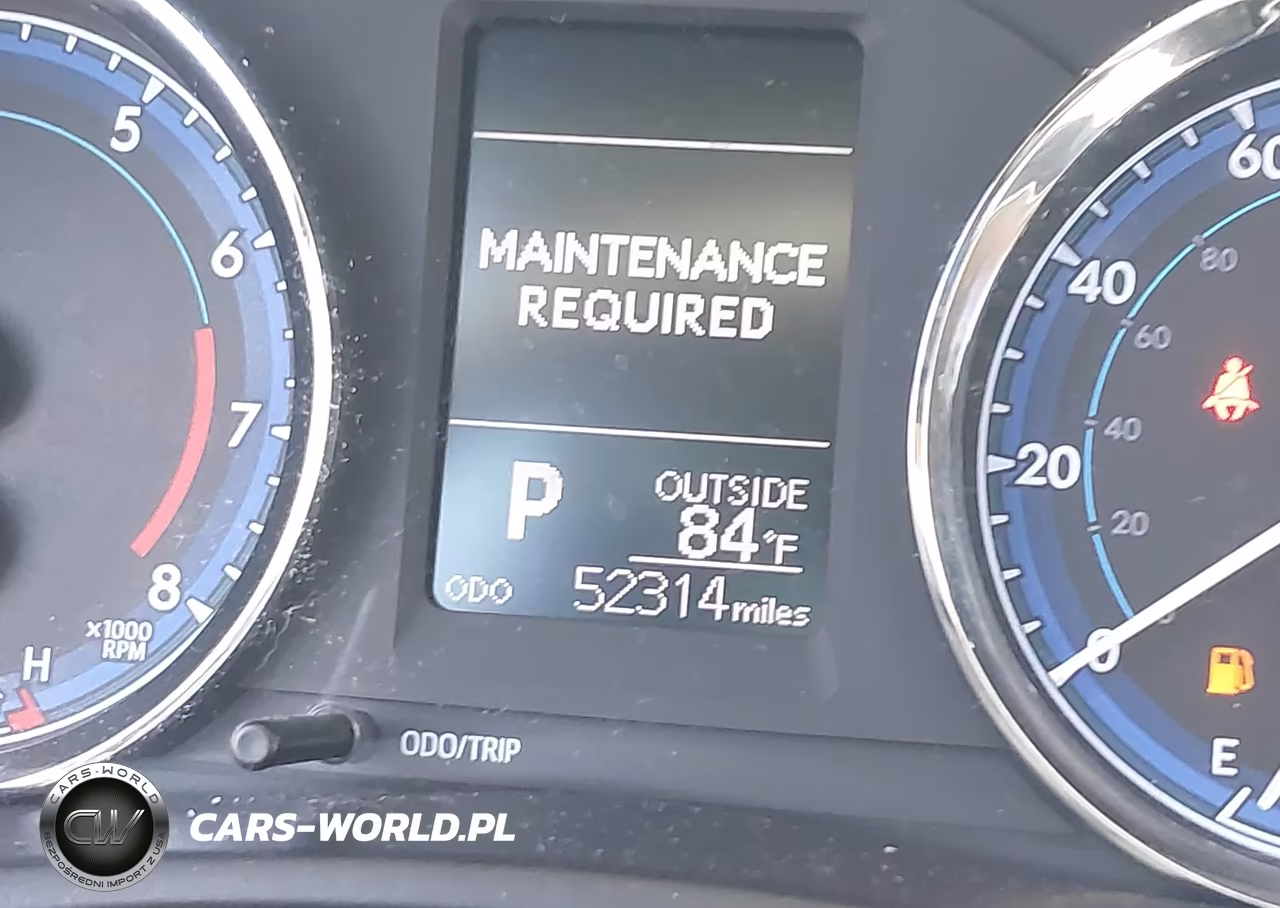 2018 Toyota Corolla Le VIN:5YFBURHEXJP748764 - 16