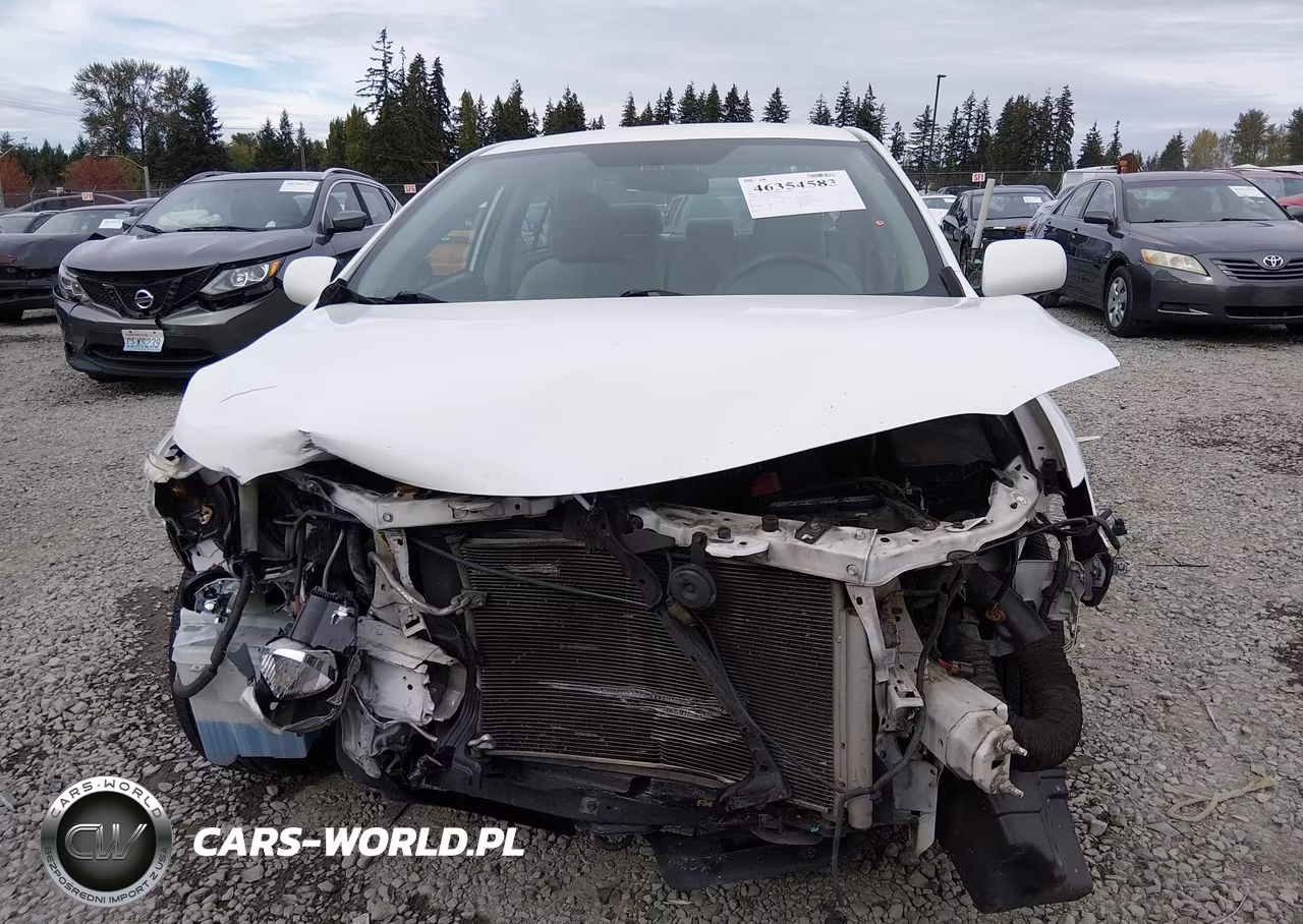 2010 Toyota Corolla Le VIN:1NXBU4EEXAZ252045 - 13