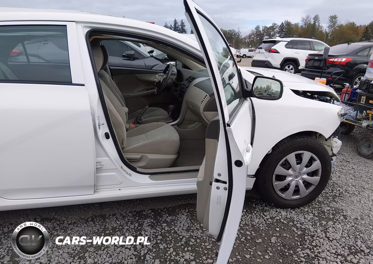 2010 Toyota Corolla Le VIN:1NXBU4EEXAZ252045 - 5
