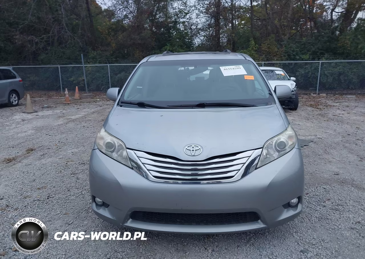 2011 Toyota Sienna Xle V6 VIN:5TDYK3DC5BS066143 - 12