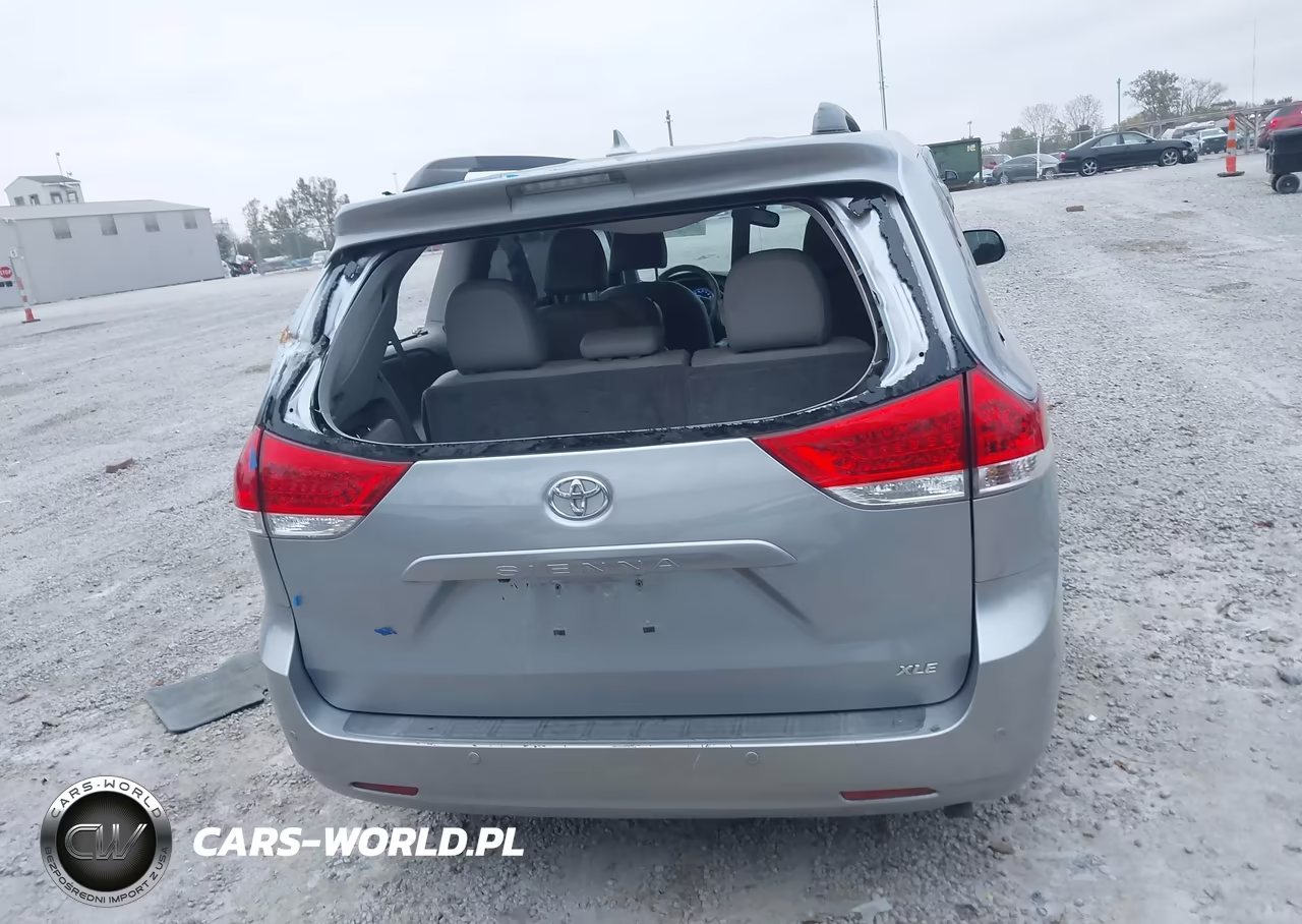 2011 Toyota Sienna Xle V6 VIN:5TDYK3DC5BS066143 - 16