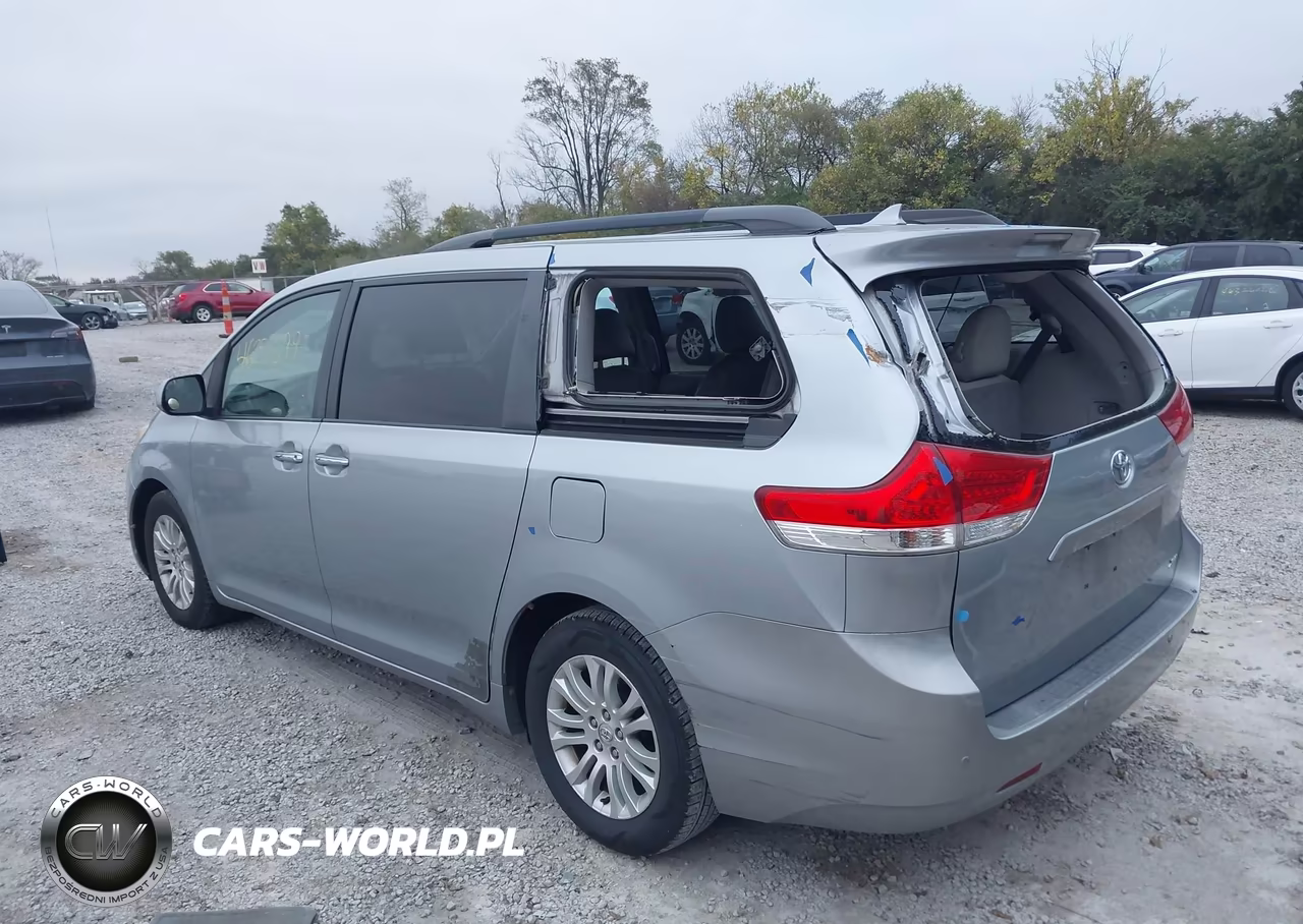 2011 Toyota Sienna Xle V6 VIN:5TDYK3DC5BS066143 - 3